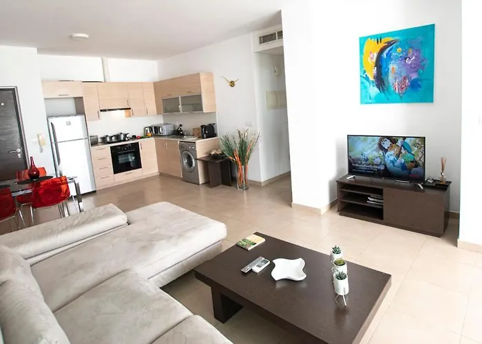 Glabur - The Elite - Exceptional Floor City, Welcomes U!!! * Λευκωσία